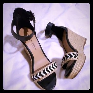 Size 8 wedges